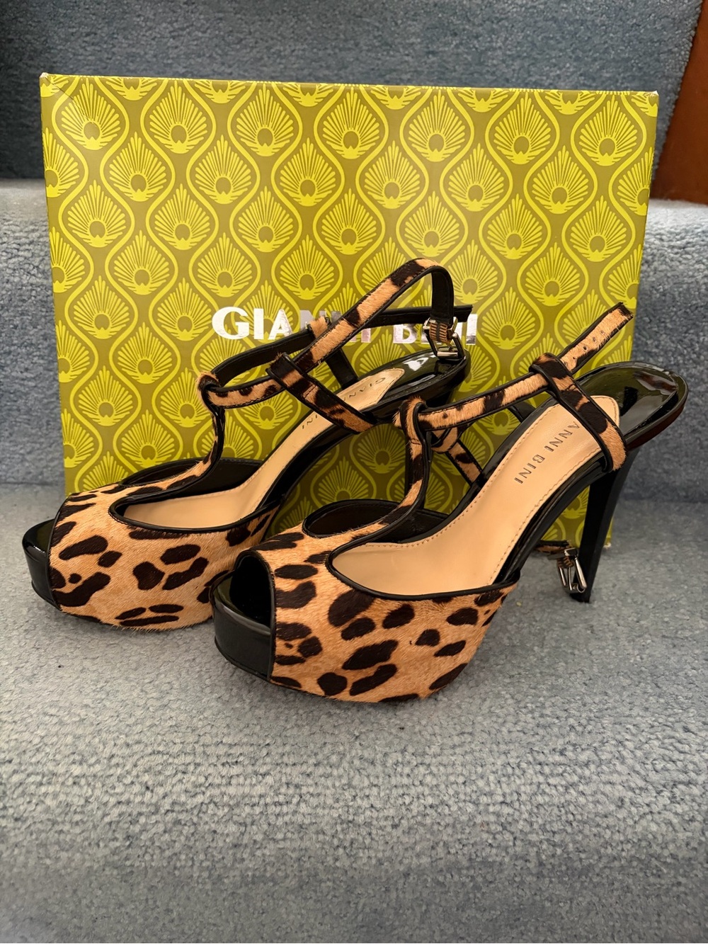 Gianni Bini Leopard Print Peep-Toe Platform Sandals - Tan/Black